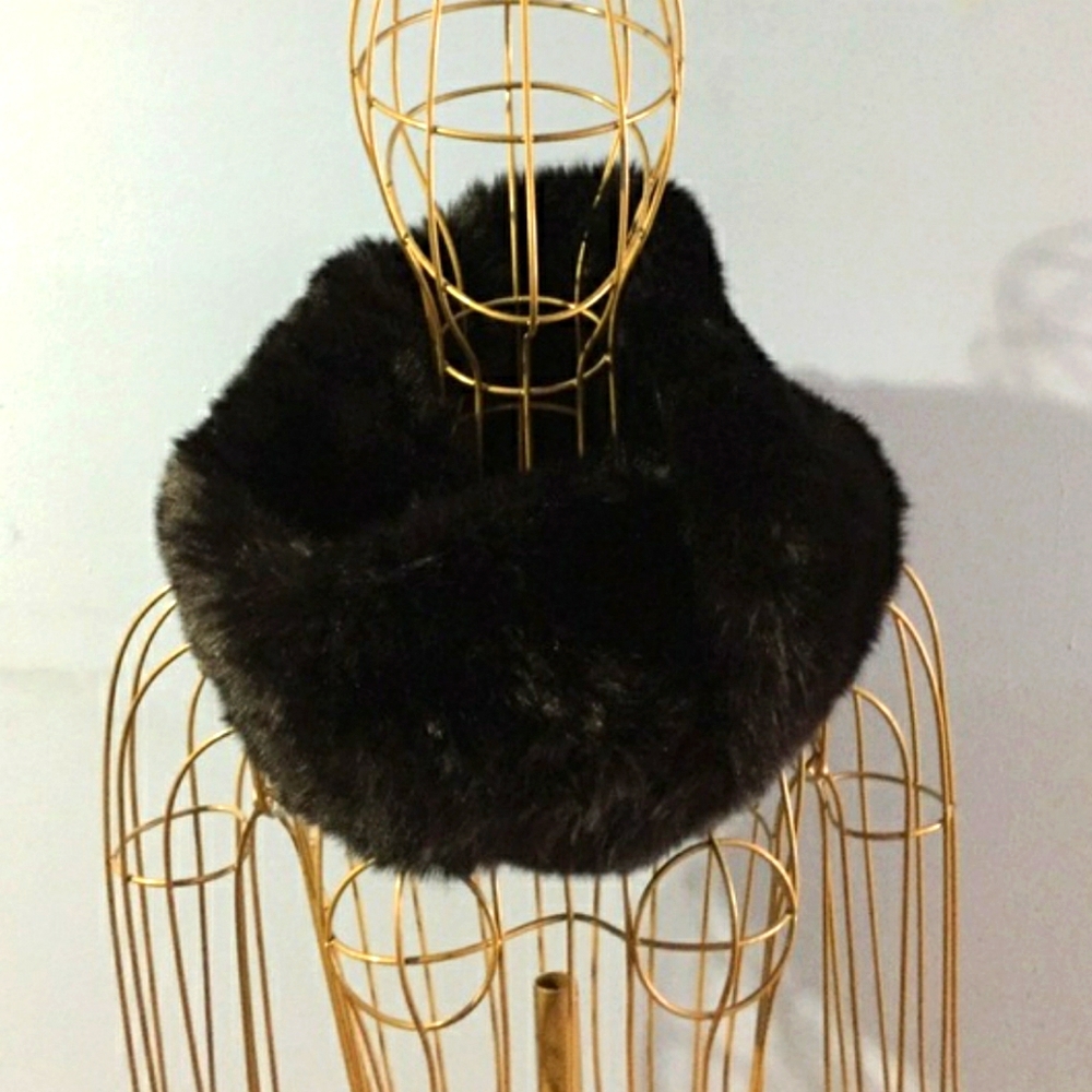 H&M Faux Fur Infinity Scarf